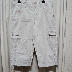 French Cuff Cream Cotton Capri Pants